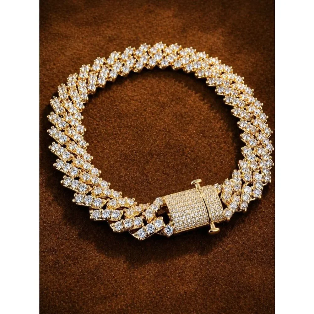 Gold Squeeze Clasp Prong Set Cuban Link Bracelet
